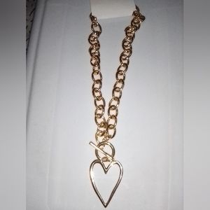 Collar de corazón